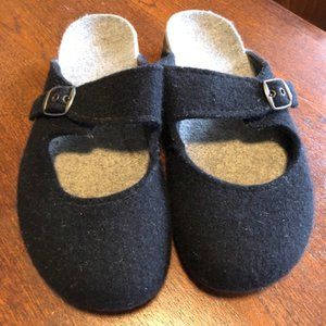 wool slip on shoes